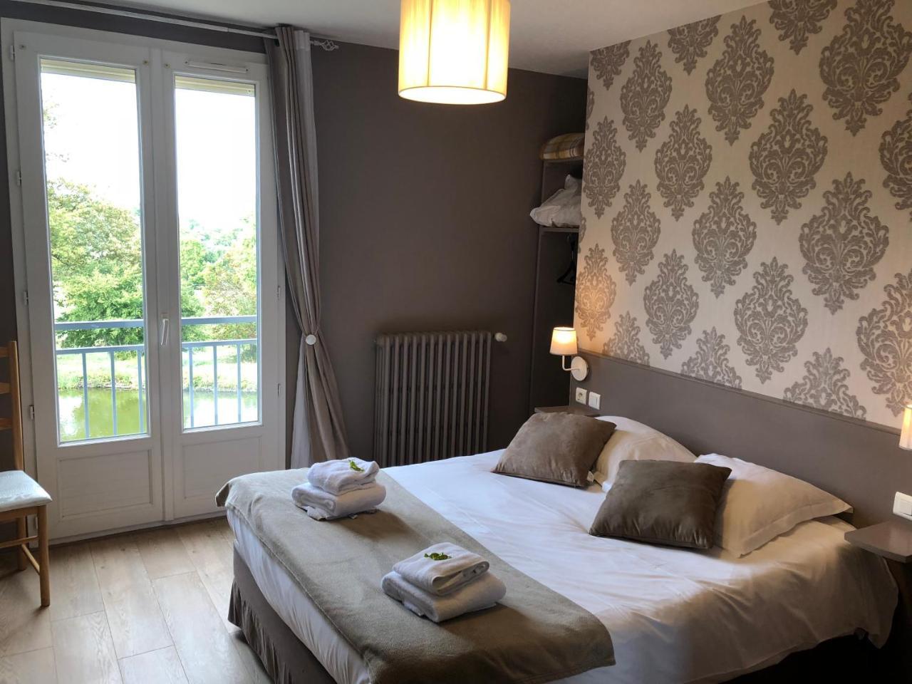 Logis Hotel Auberge De L'Etang Magnac-Bourg Eksteriør bilde