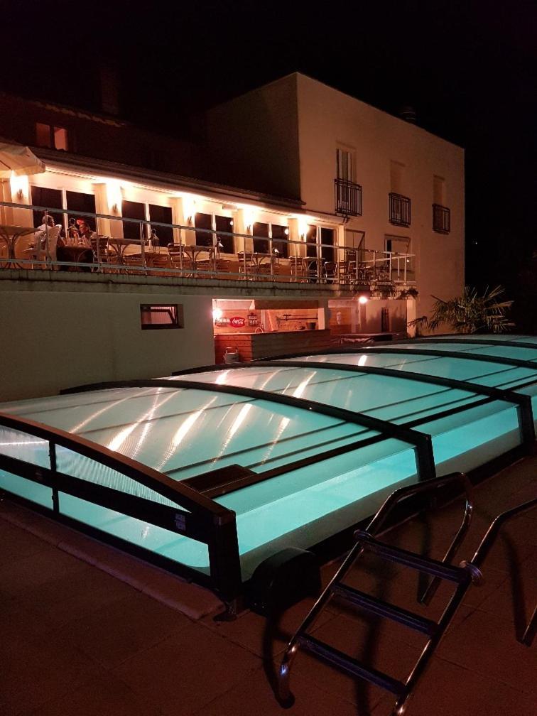 Logis Hotel Auberge De L'Etang Magnac-Bourg Eksteriør bilde
